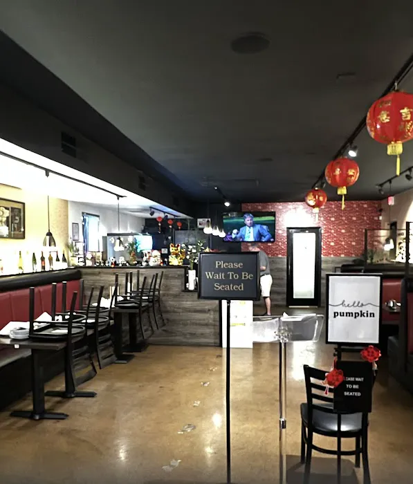 Singing Pandas Asian Restaurant & Bar 10