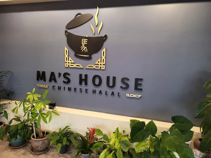 Ma's House 7