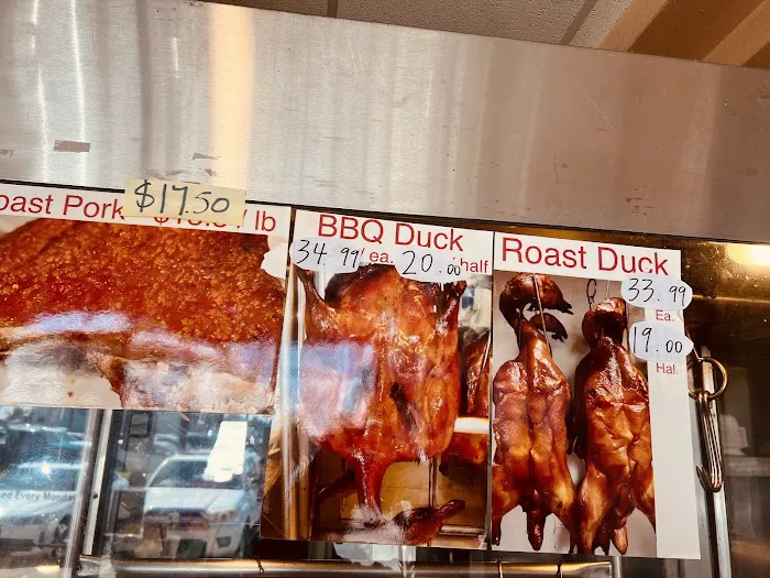 Sieu Sieu BBQ Noodle House (小小燒臘) 2
