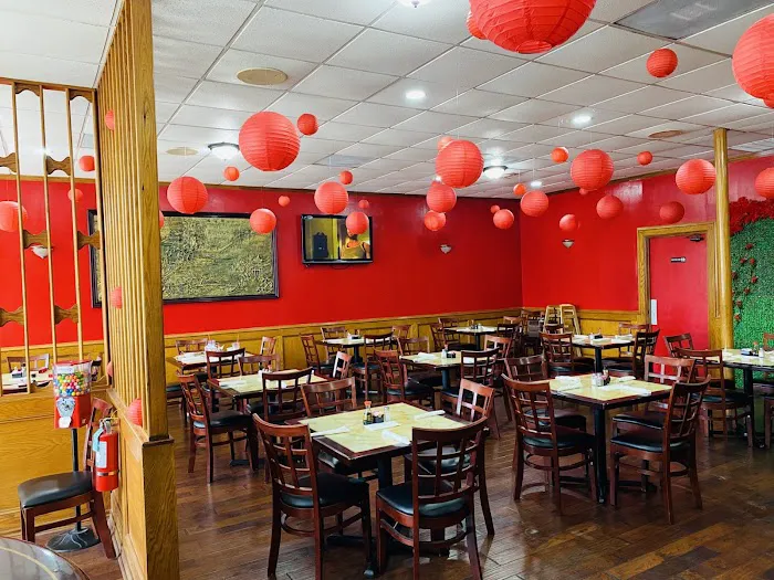 Golden Pagoad Chinese Restaurant 9