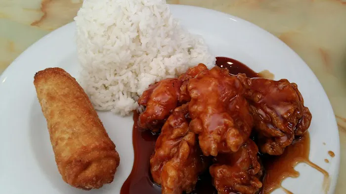 Golden Pagoad Chinese Restaurant 6