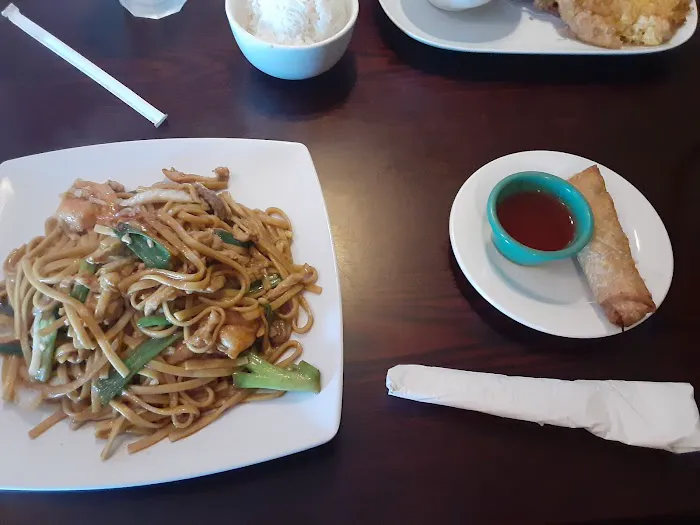 PAPA CHEN CHINA DINER 2
