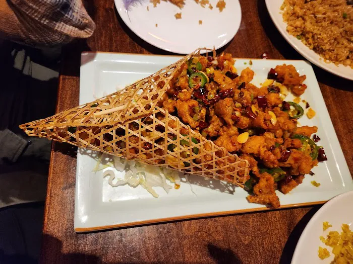 Szechuan Spice Restaurant 9