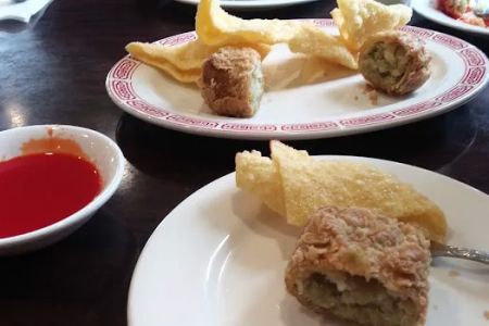 Lok Yaun Restaurant