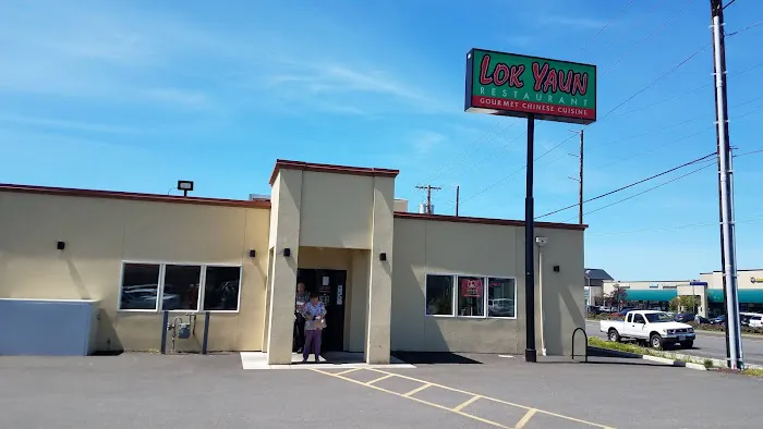 Lok Yaun Restaurant 9