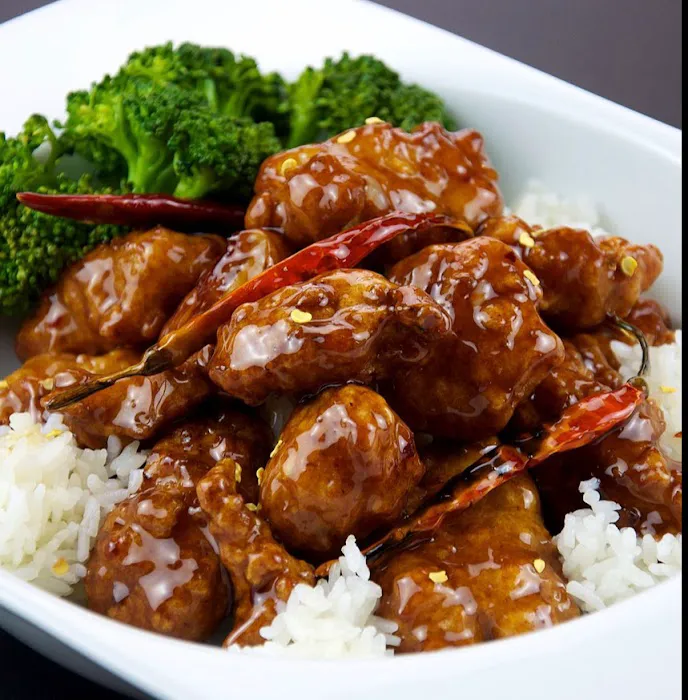 ASIAN KITCHEN 7