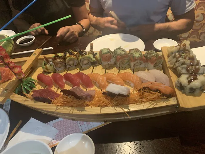 Tenka Asian Bistro 3