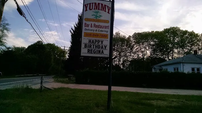 Yummy’s Restaurant 4