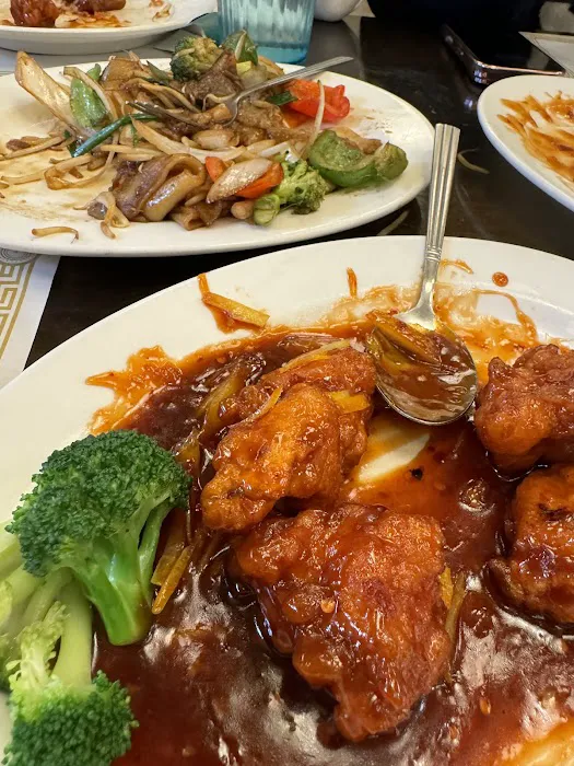 Hunan Village Tysons 4
