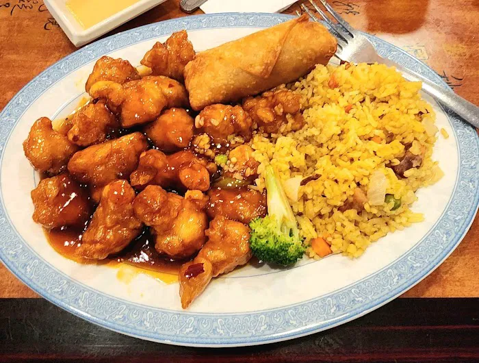 Siu's Asian Bistro 1