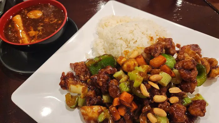 Alina’s Asian Cuisine 2
