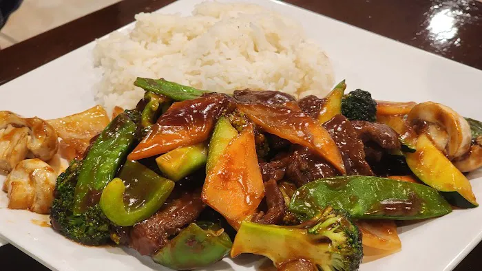 Alina’s Asian Cuisine 3