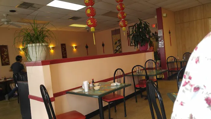 Mya's Chinese Restaurant 5