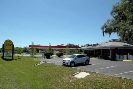 Mya's Noodle House