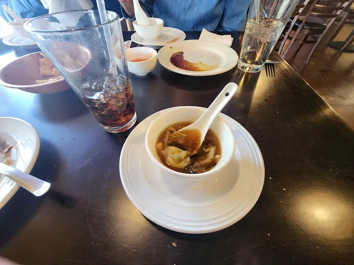 Shoots Chinese Restaurant 8