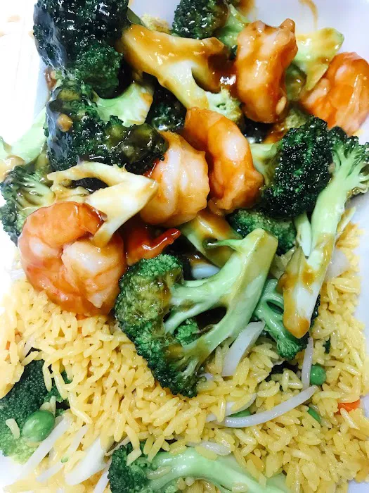 New Golden House Restaurant 6