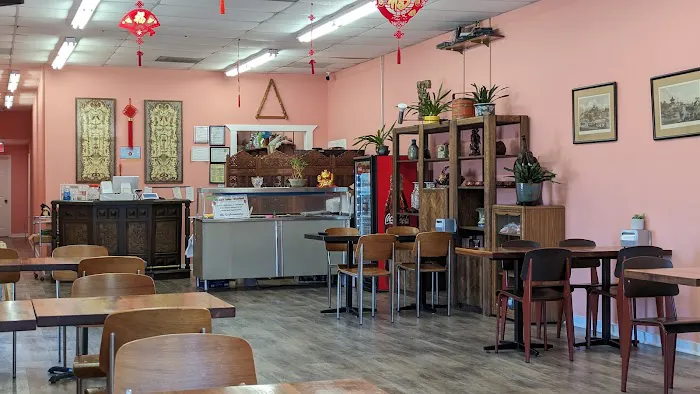 Fong's Asian Kitchen 1