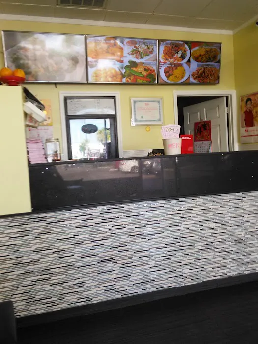 Happy Wok 6