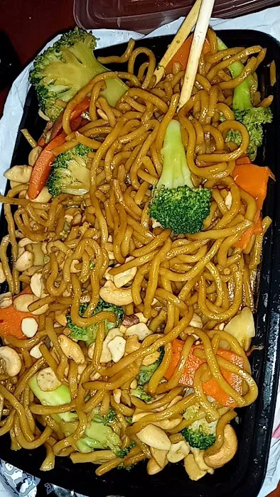 Happy Wok 5