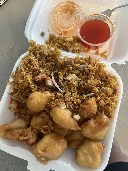 Hing's Chinese Restaurant 6