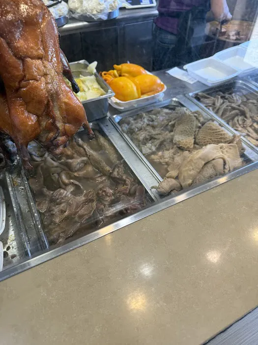 Gou Lou Cheong BBQ Restaurant 6