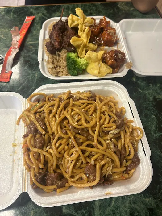 Liu's Wok 1