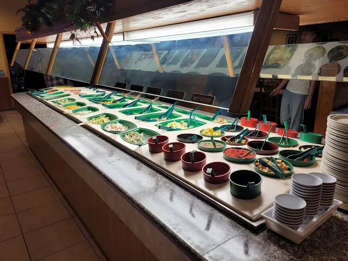 Four Seasons Buffet 3