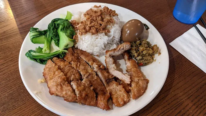 Wu Wei Din Chinese Cuisine - Lewisville 9