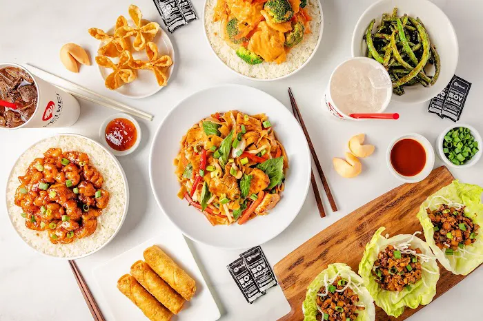 Pei Wei Asian Kitchen 3