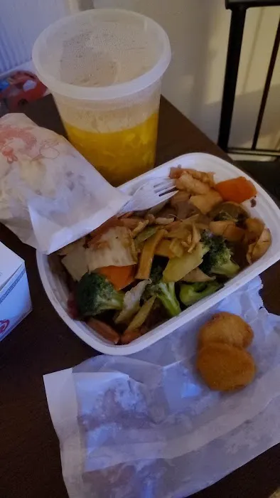 Liu's Kitchen 5