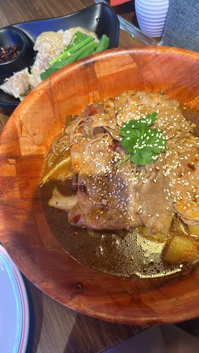 MALA DRY POT & MALATANG 鼎鼎香麻辣香锅麻辣烫 2