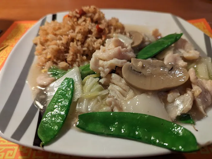 Shangri-La Chinese restaurant 10