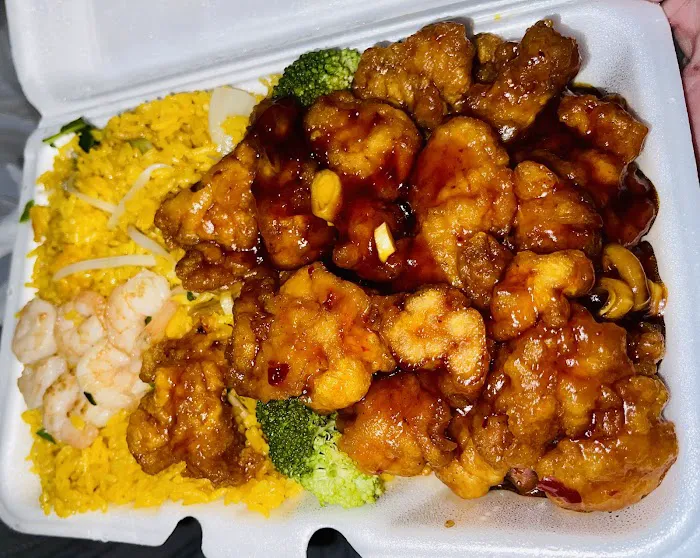 Wong's Chinese Restaurant 3