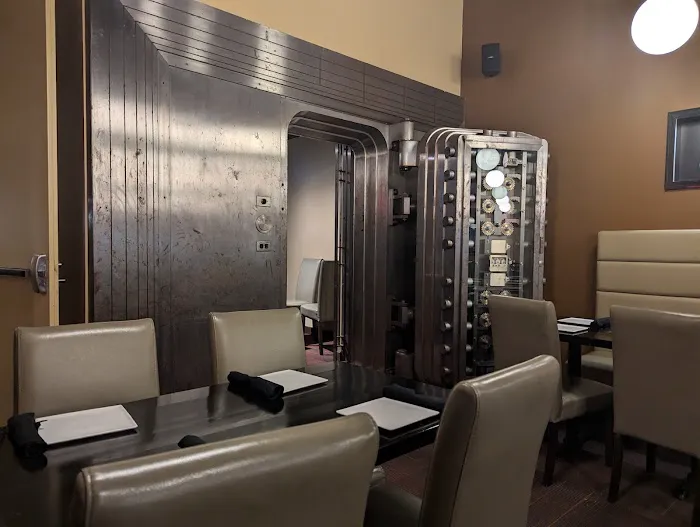 Jade Grille 4