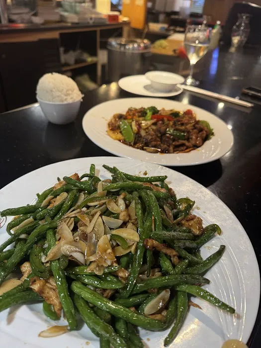 Shen's Szechuan & Sushi 9