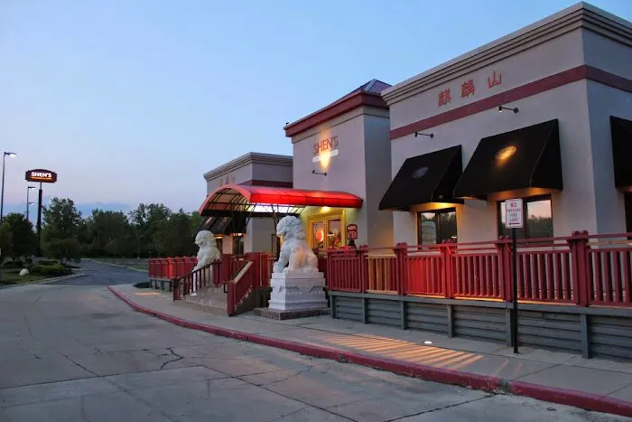 Shen's Szechuan & Sushi 10