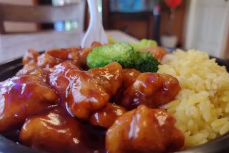 New Ming Restaurant