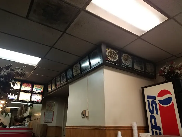 A-Wok Restaurant 4