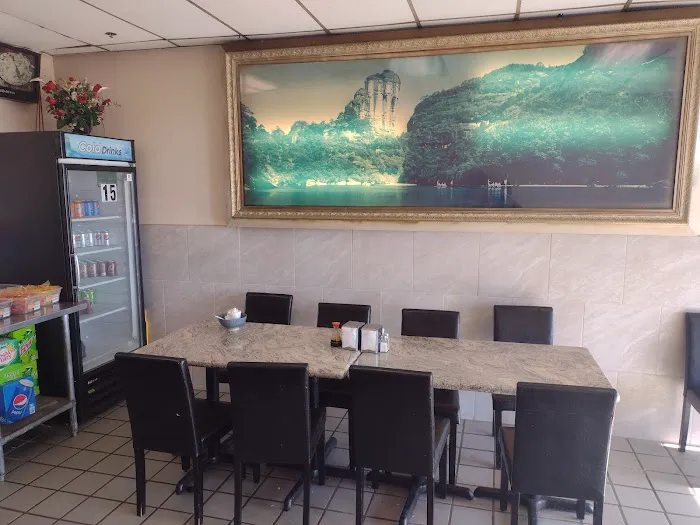 A-Wok Restaurant 3