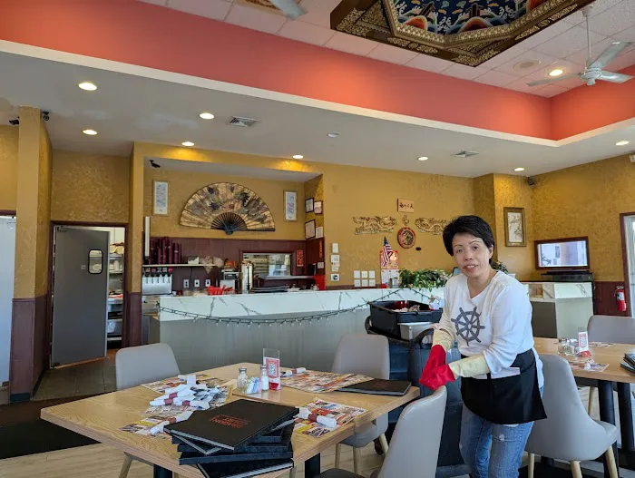 Dragon Court Restaurant 6