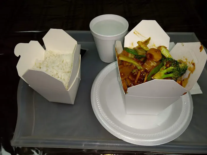 North Sea Chinese Restaurant 8