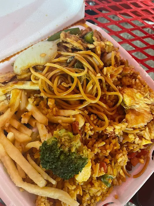 Pa' Los Chinos Food Truck 4