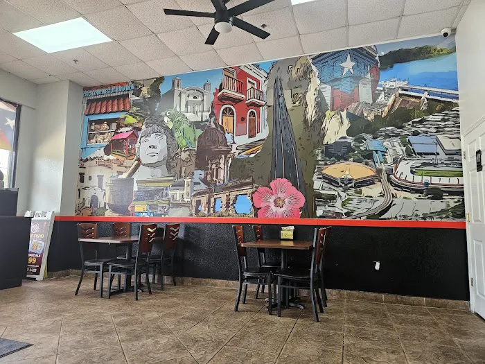 Pa' Los Chinos Restaurant Melao Plaza 6