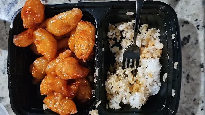 East Wok New York Style Chinese Cuisine 1