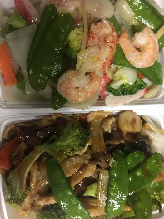 Great Wall Restaurant 6