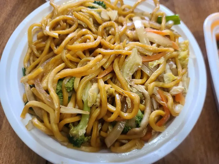 Happy Wok 5