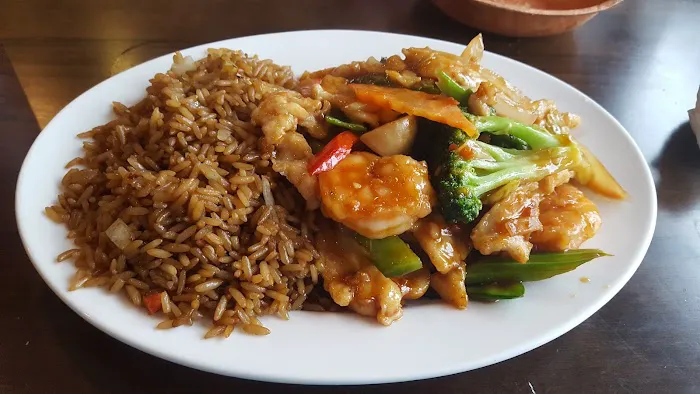 Tasty House Chinese / Hungry Crab Cajun Seafood 3