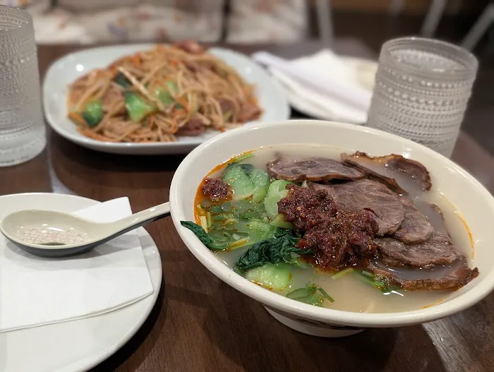 Kung Fu Little Steamed Buns Ramen 10