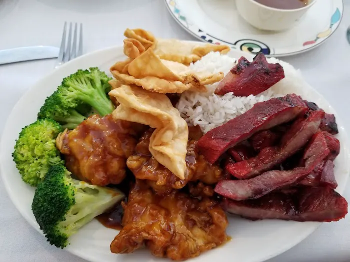 Tsang’s Café 10