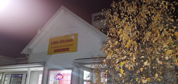 Little Kitchen 4
